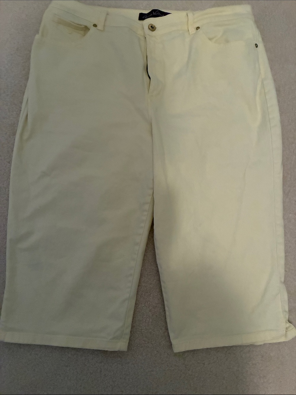 Light Yellow Jean Capris
